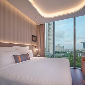 Deluxe King Room Bay View